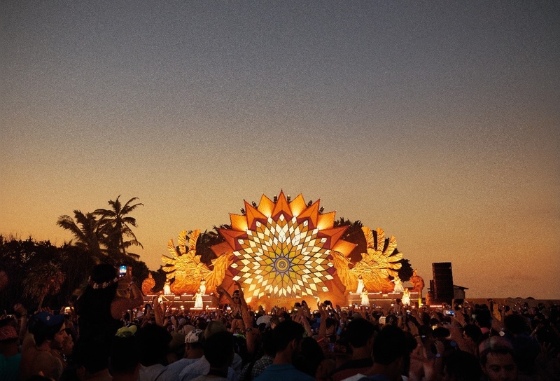 Corona Sunsets Festival